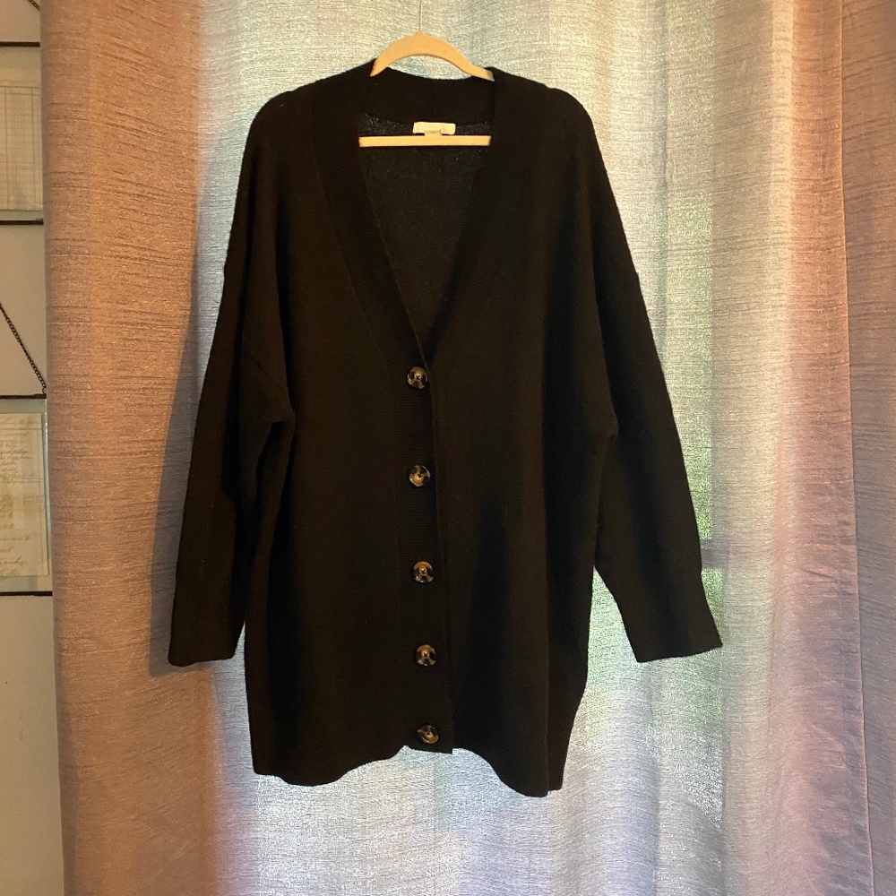 Flash Sale!! H&M Sweater